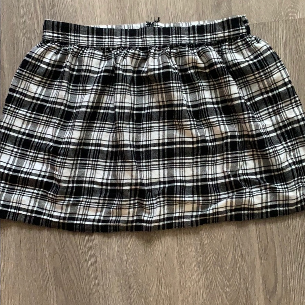 Plaid mini skirt